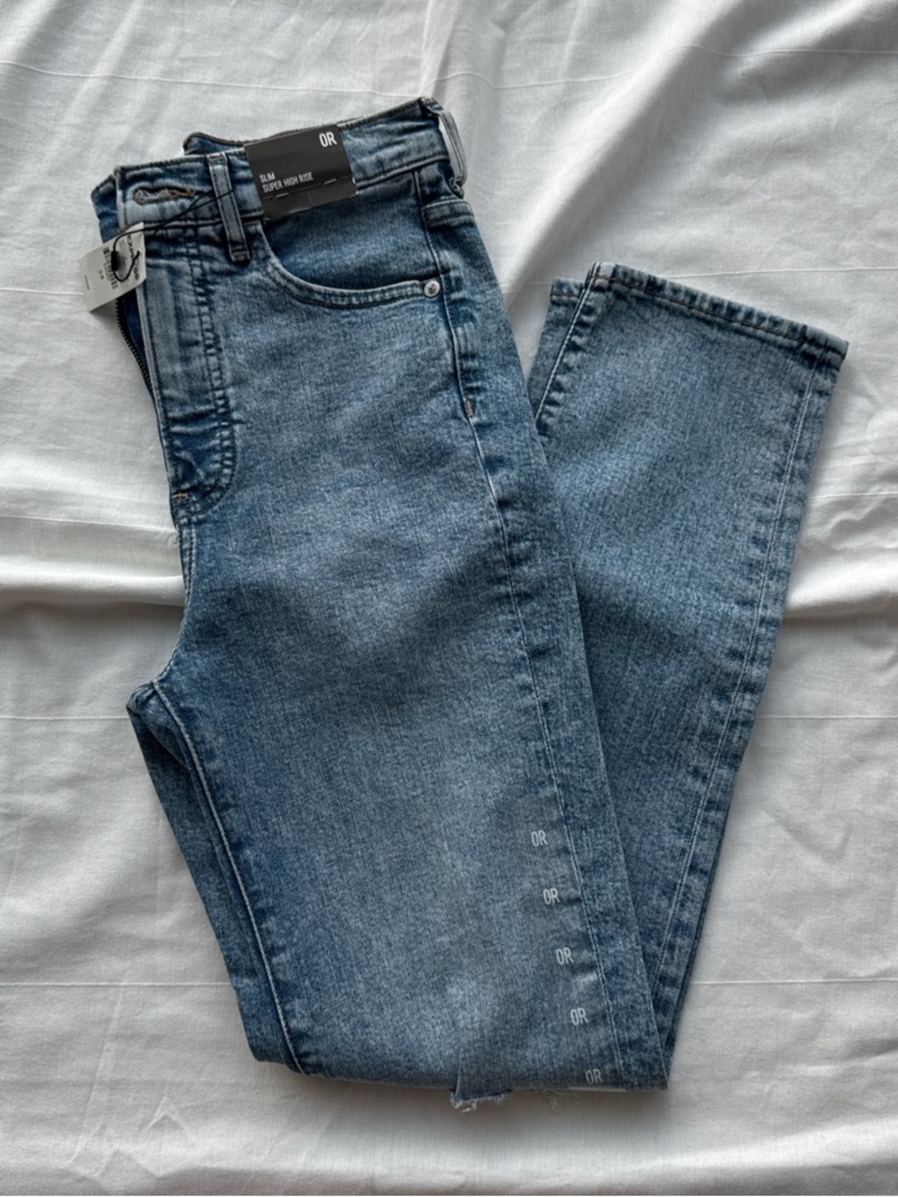Express Slim Super High-Rise Jeans - Blue Wash